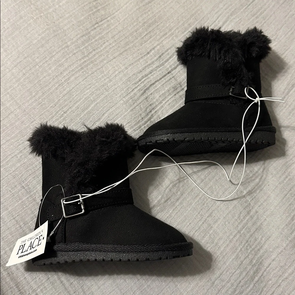 NWT Children's Place Girls Black Faux Fur Chalet Boots Toddler 6